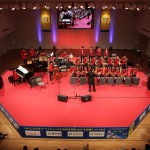 ラ・フォル・ジュルネ金沢では交流ホールに特設ステージが組まれます。