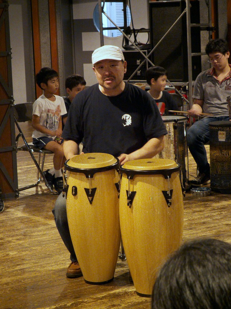 パーカッション奏者・岡部洋一さん